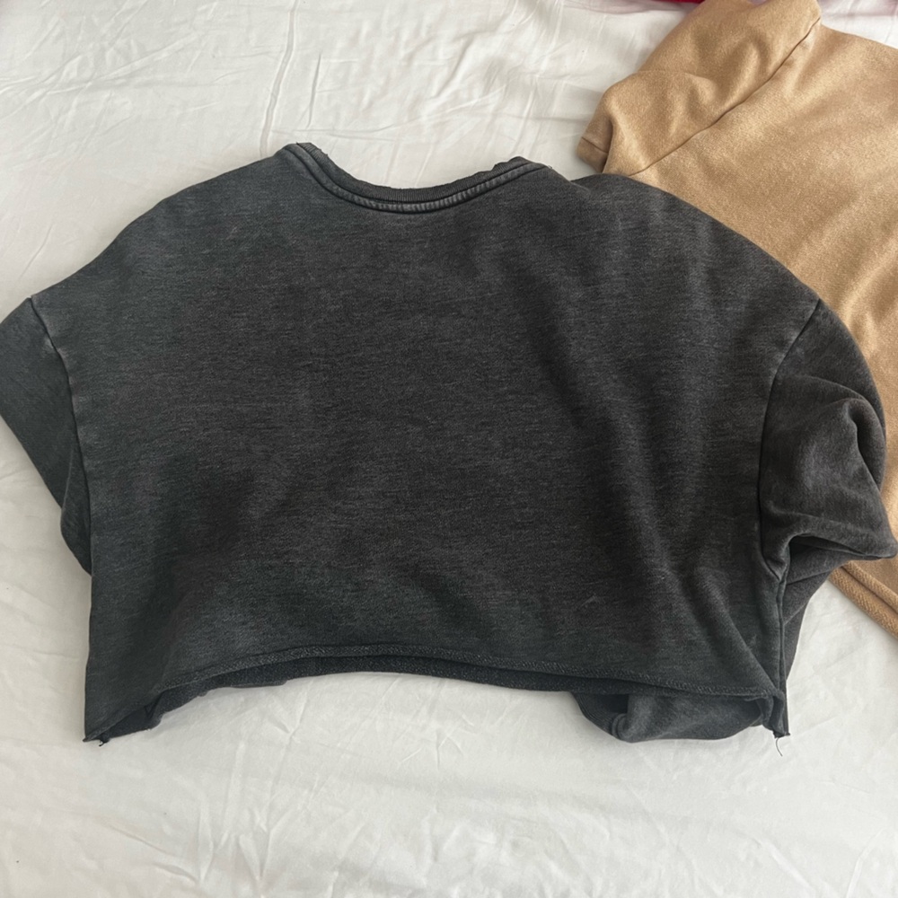 2:1 BUNDLE BDG Cropped Crewnecks sweatshirt size XS size small - Picture 8 of 8